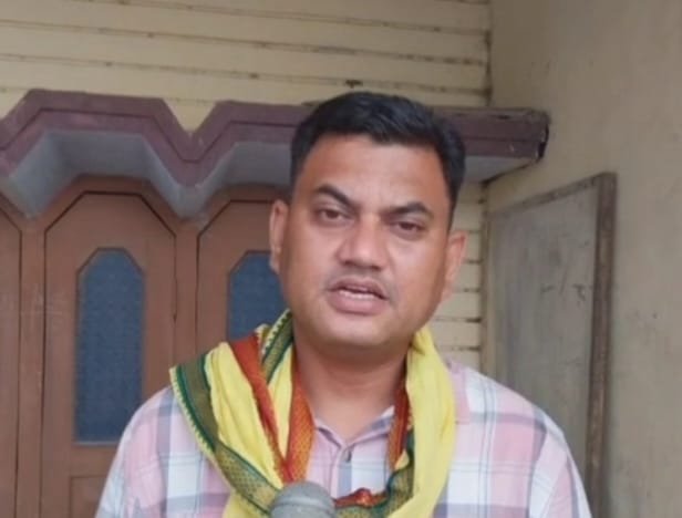 मनावर के कांग्रेस विधायक डॉ हीरालाल अलावा ने भाजपा पर हमला बोला।