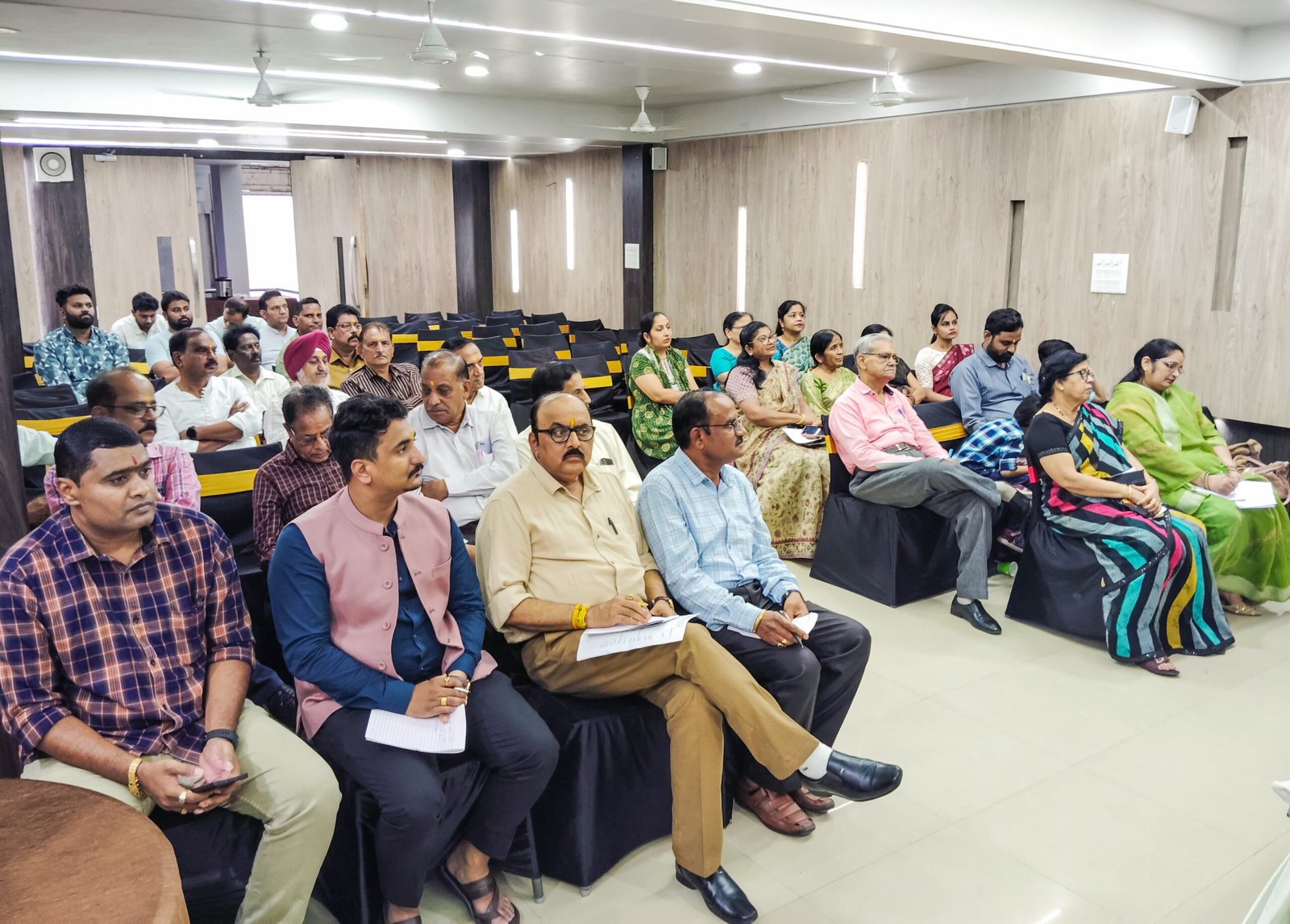 धार , भारत विकास परिषद मुख्य शाखा धार एवं नित्यानंद शाखा धार द्वारा कार्यशाला आयोजित की गई ।