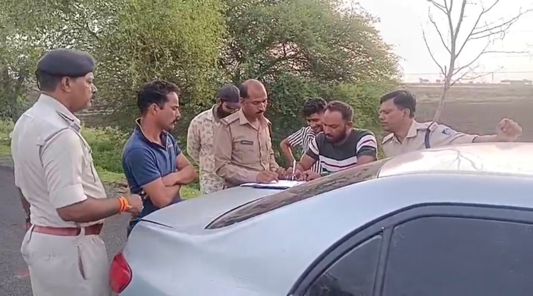 थाना सादलपुर द्वारा मुखबीर सूचना पर लाखो की शराब व कार जप्त कर अपराध पंजीबद्ध किया गया।