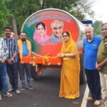 धार, विधायक नीना वर्मा ने ग्राम पंचायत देलमी को पानी का टैंकर प्रदान किया।