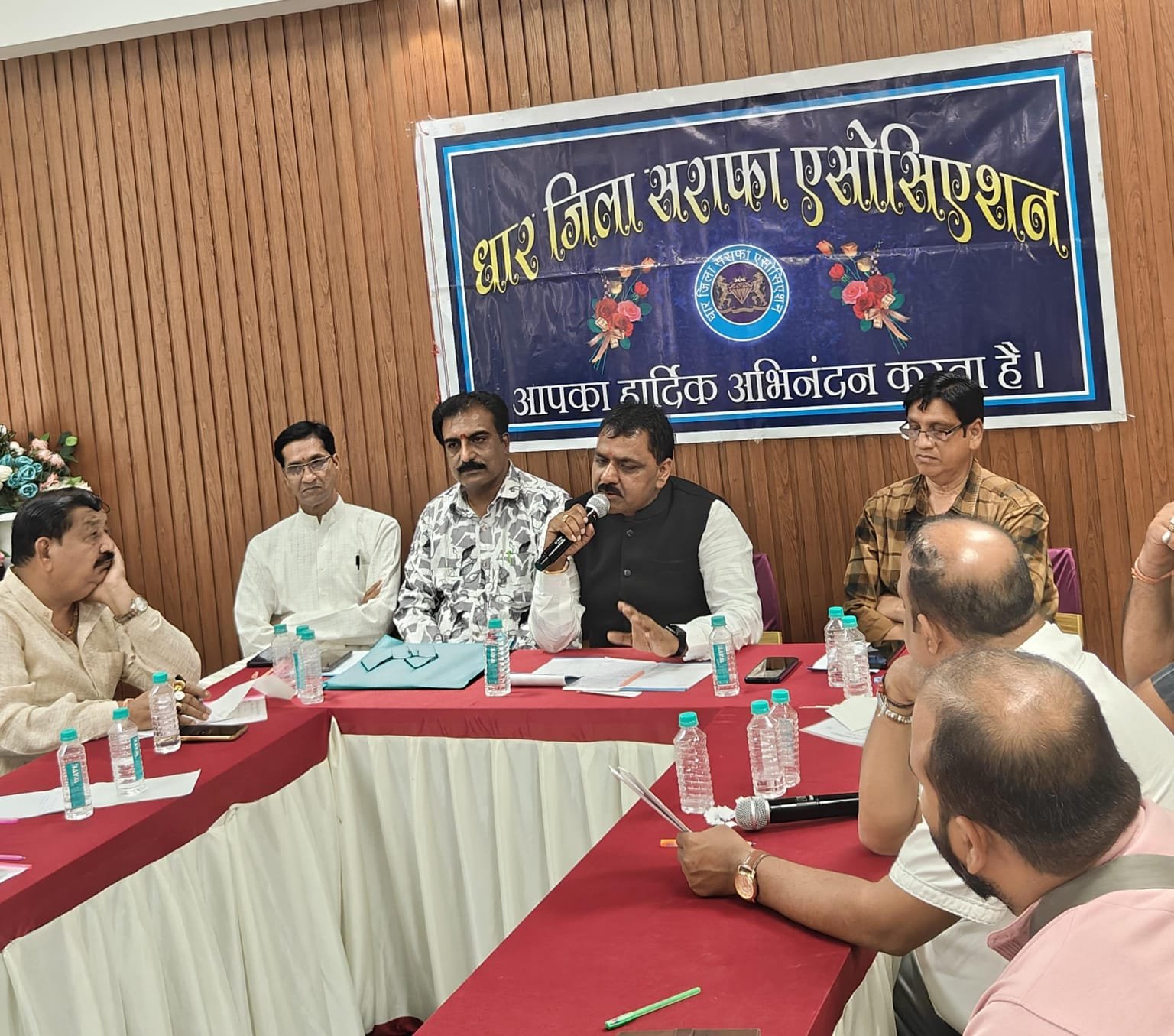 धार जिला सराफा एसोसिएशन की कार्यकारिणी  मीटिंग संपन्न।
