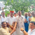 धार। MD ड्रग्स कारोबार और भाजपा नेताओं का आरोपियों को संरक्षण देने के खिलाफ कांग्रेस विधायक दल का जोरदार प्रदर्शन।