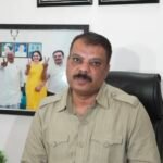 धार, मध्यप्रदेश विधानसभा के नेता प्रतिपक्ष श्री उमंग सिंघार ने आज भोपाल में प्रदेश में लगातार हो रहे घोटाले समेत विभिन्न महत्वपूर्ण मुद्दों पर मीडिया से चर्चा कर अपनी बात रखी।