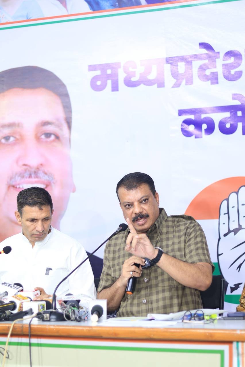 नेशन बुलेटिन धार।भाजपा सरकार सर्वदलीय बैठक का केवल दिखावा कर रही है ,ओबीसी आरक्षण पर स्पष्ट निर्णय लेने से बच रही है, उमंग सिंघार