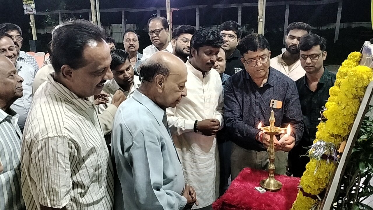 नेशन बुलेटिन धार। अग्रवाल समाज धार धूमधाम से मनाएगा अग्रसेन जयंती महोत्सव 2025,बैठक सम्पन्न।