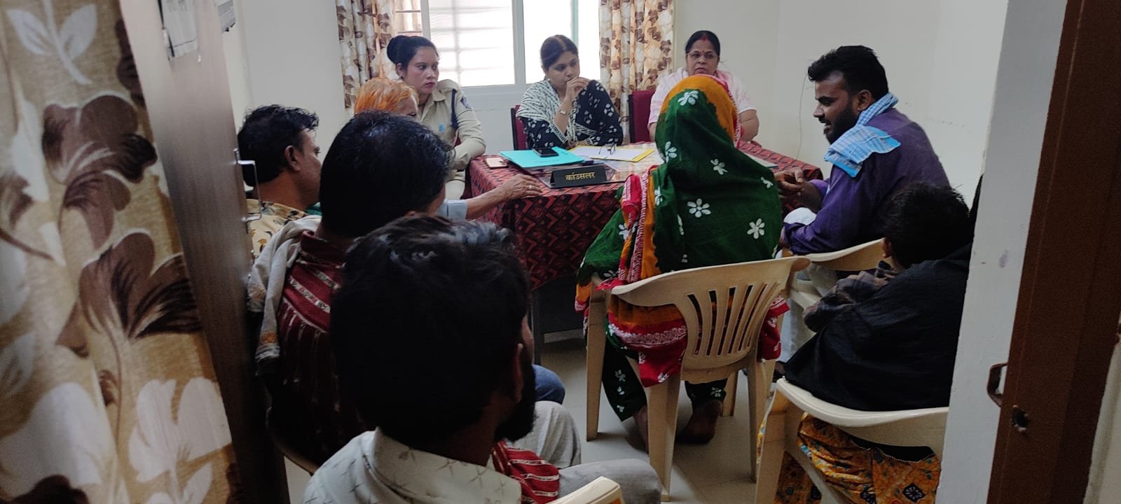 नेशन बुलेटिन धार। महिलाओं को किसी भी तरह की हिंसा से सुरक्षा के लिए जिले में संचालित है वन स्टॉप सेन्टर (सखी)।