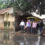 नेशन बुलेटिन धार। धारेश्वर मंदिर के सामने गंदे नाले की समस्या को लेकर धरना। पार्षद प्रतिनिधि ठाकुर