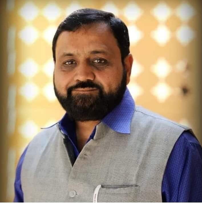 नेशन बुलेटिन धार। आईएएस अधिकारी श्री वर्मा की सोच अशोभनीय जातिवादी एवं ब्राह्मण विरोधी है- श्री त्रिपाठी