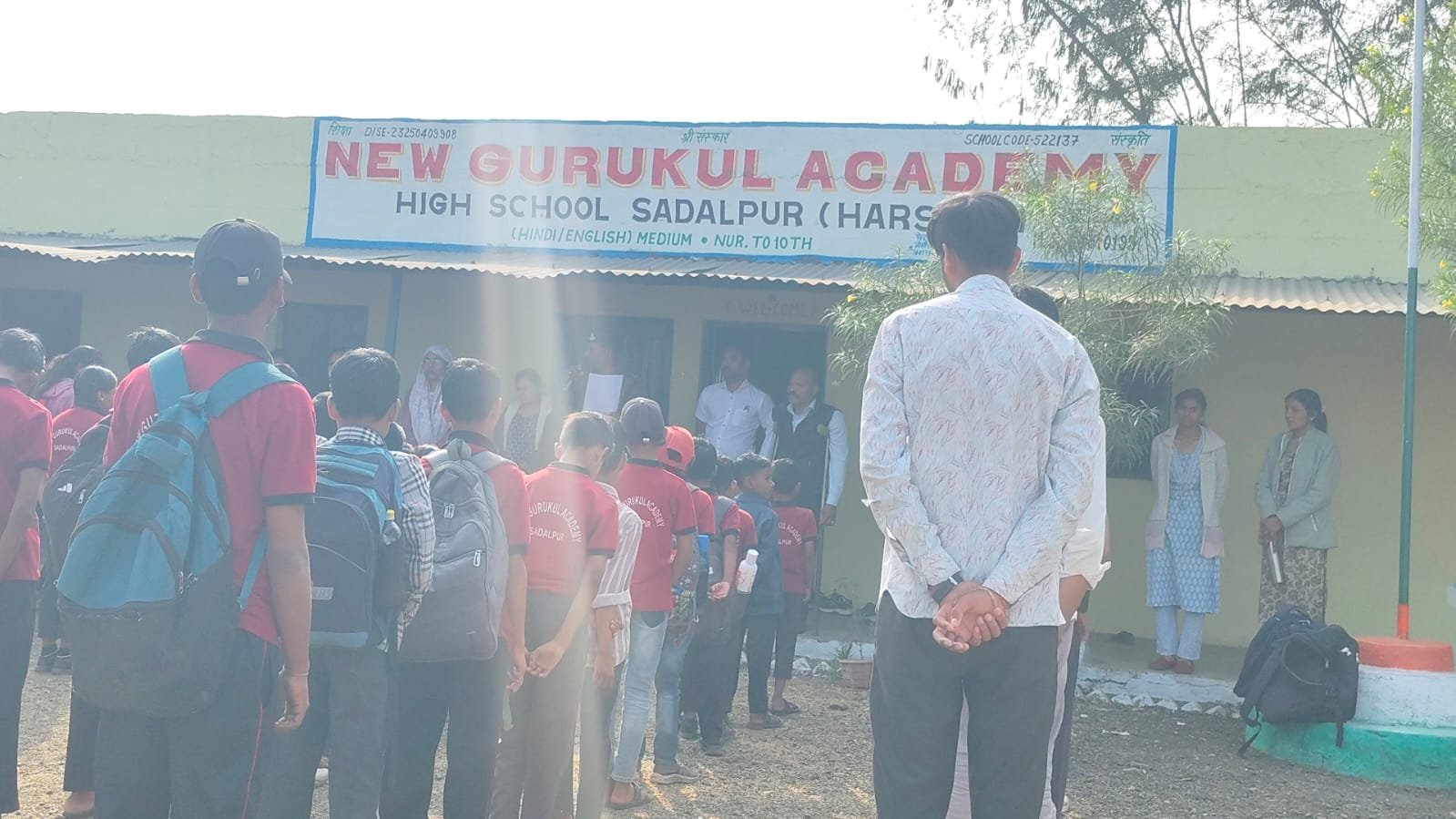 नेशन बुलेटिन धार। न्यू गुरुकुल हाई स्कूल में पुलिस का जागरूकता अभियान, गुड टच–बैड टच पर दी जानकारी।