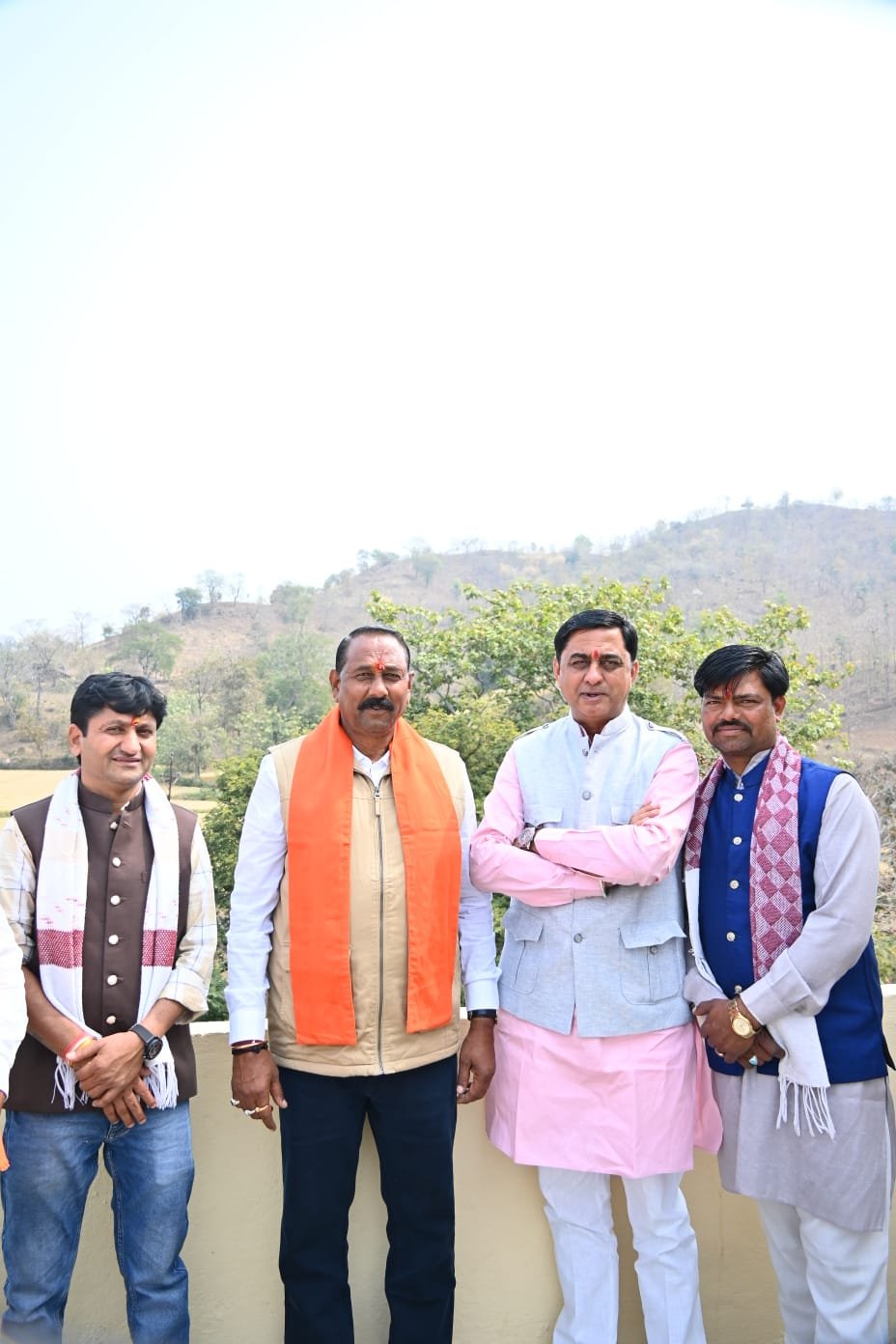 नेशन बुलेटिन धार। सियारी में 37.50 लाख की लागत से बने नवीन पंचायत भवन का लोकार्पण।