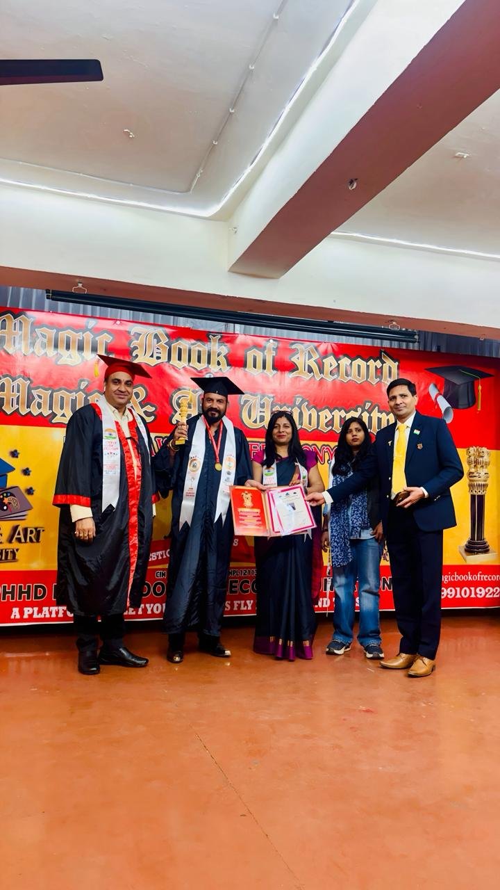 नेशन बुलेटिन धार। समाजसेवी डॉ. कमलेश खंडेलवाल को मानद डॉक्टरेट से सम्मानित ।