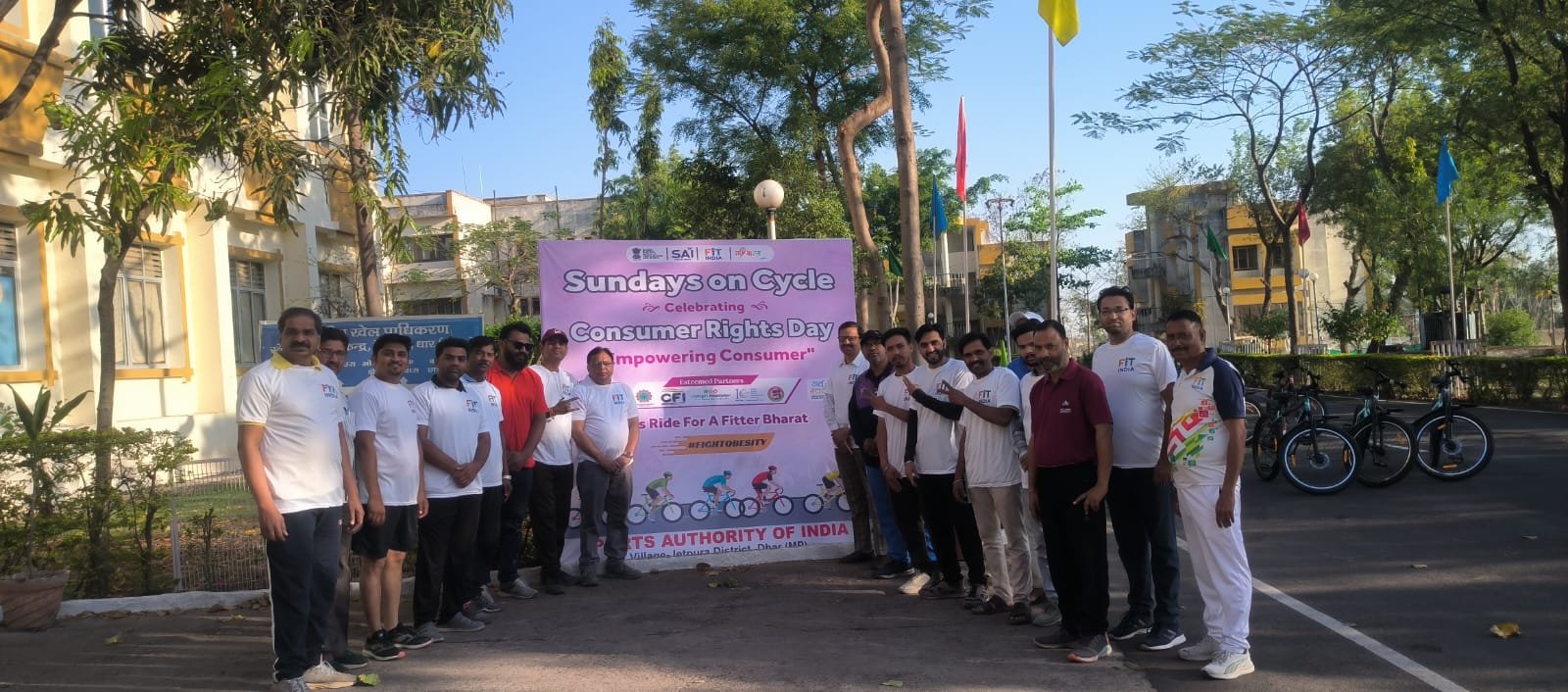नेशन बुलेटिन धार। विश्व उपभोक्ता अधिकार दिवस पर साइकिल मैराथन का आयोजन।