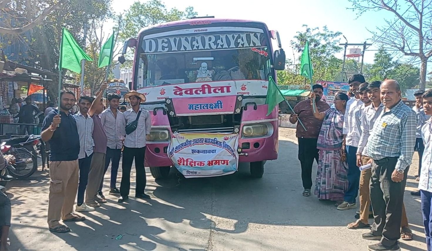 नेशन बुलेटिन धार। पीएम श्री विद्यालय झकनावदा के छात्र छात्राओं को दो दिवसीय शैक्षणिक भ्रमण के दौरान करवाया प्राचीन भारतीय इतिहास से रूबरू।
