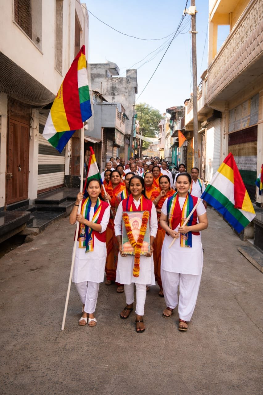 नेशन बुलेटिन धार। झकनावदा नगर मे भगवान महावीर जन्म कल्याणक महोत्सव बड़े धूमधाम से मनाया गया।