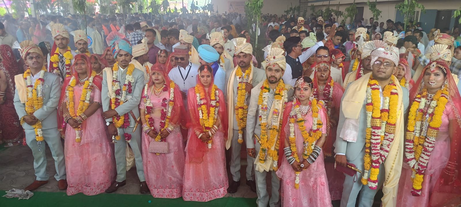 नेशन बुलेटिन धार।अक्षय तृतीया पर प्रज्ञाशील जाटव अहिरवार समाज कल्याण समिति द्वारा 51 जोड़ों का सामूहिक विवाह संपन्न।