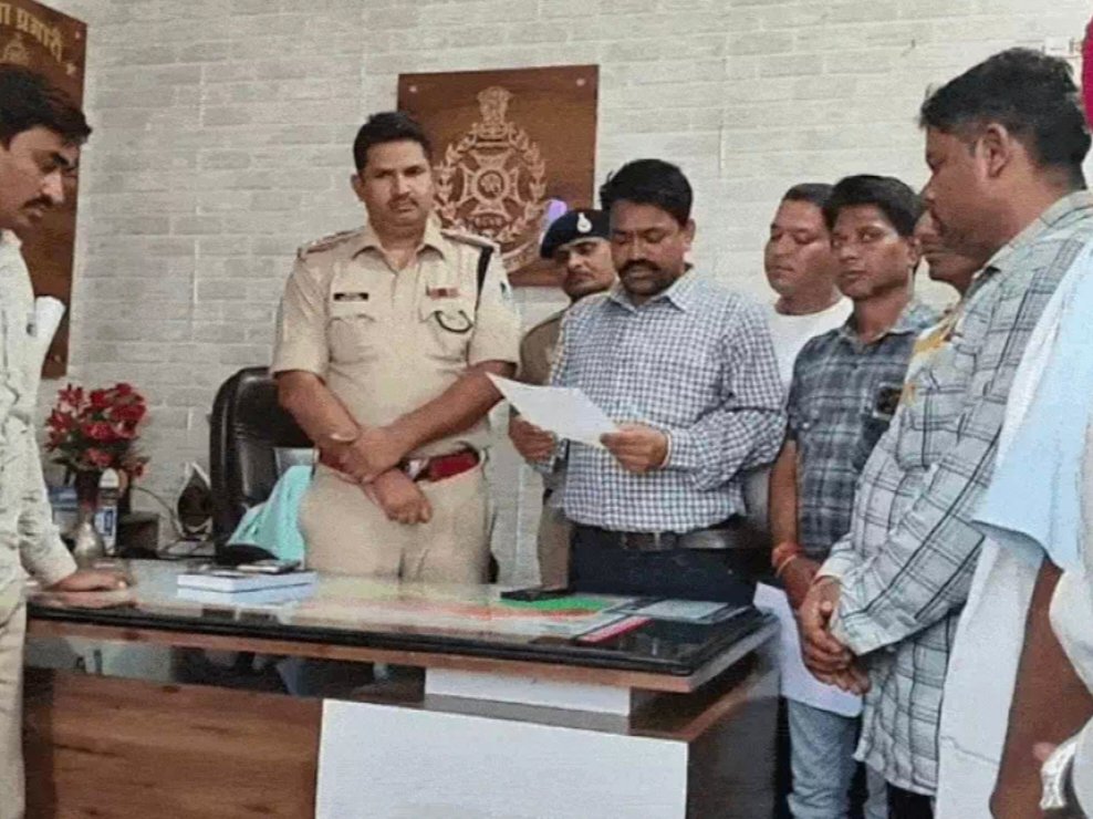 नेशन बुलेटिन धार। भाजपा ने की शिकायत, सीएमएचओ ने अनुशासनात्मक कार्रवाई की अनुशंसा भेजी।
