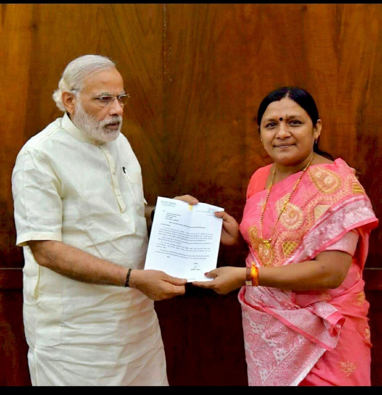 नेशन बुलेटिन धार। सावित्री ठाकुर के निरंतर प्रयासों से आदिवासी अंचल में रेल कनेक्टिविटी का सपना होगा साकार।